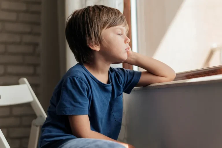 Adverse Conditions In Early Childhood May Cause Changes In Non-neuronal Brain Cells, Thus Increasing The Risk Of Mental Health Disorders